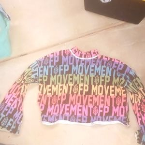 FREE PEOPLE FP MOVEMENT NEW CROPPED SWEATSHIRT SHIRT TOP XS LOGO $118